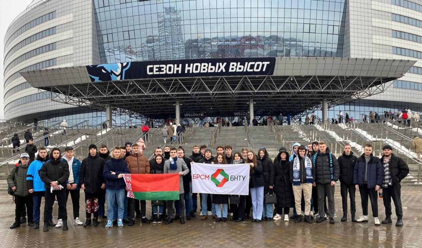 Хоккей с БРСМ БНТУ
